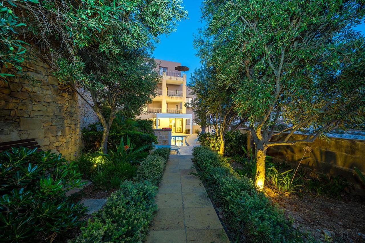 Отель Viewpoint Boutique Living Ксленди Экстерьер фото